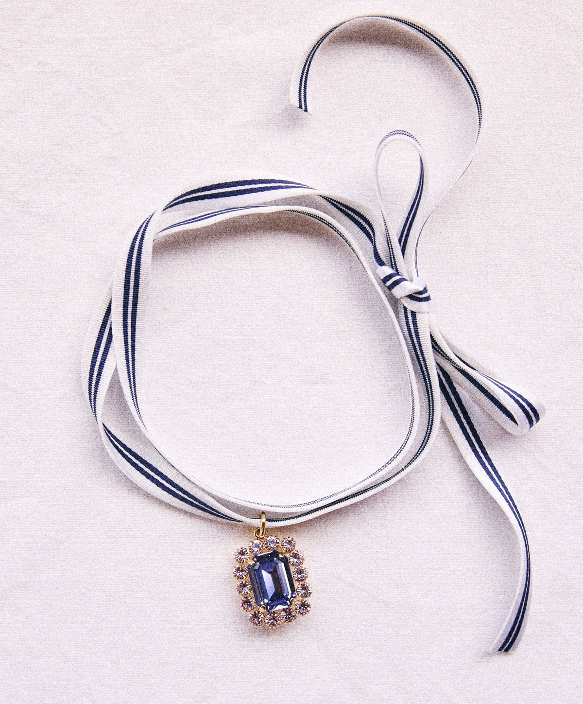 Rebecca necklace in Lavender