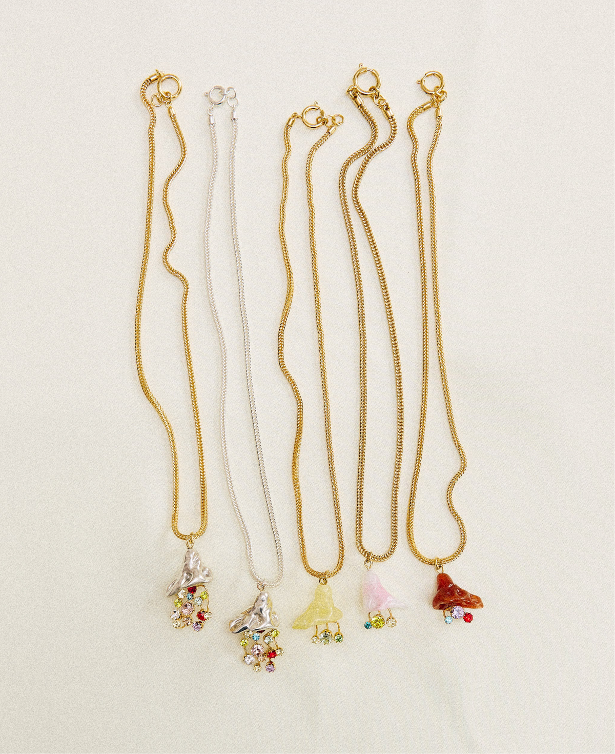 Mercure necklace in Pink