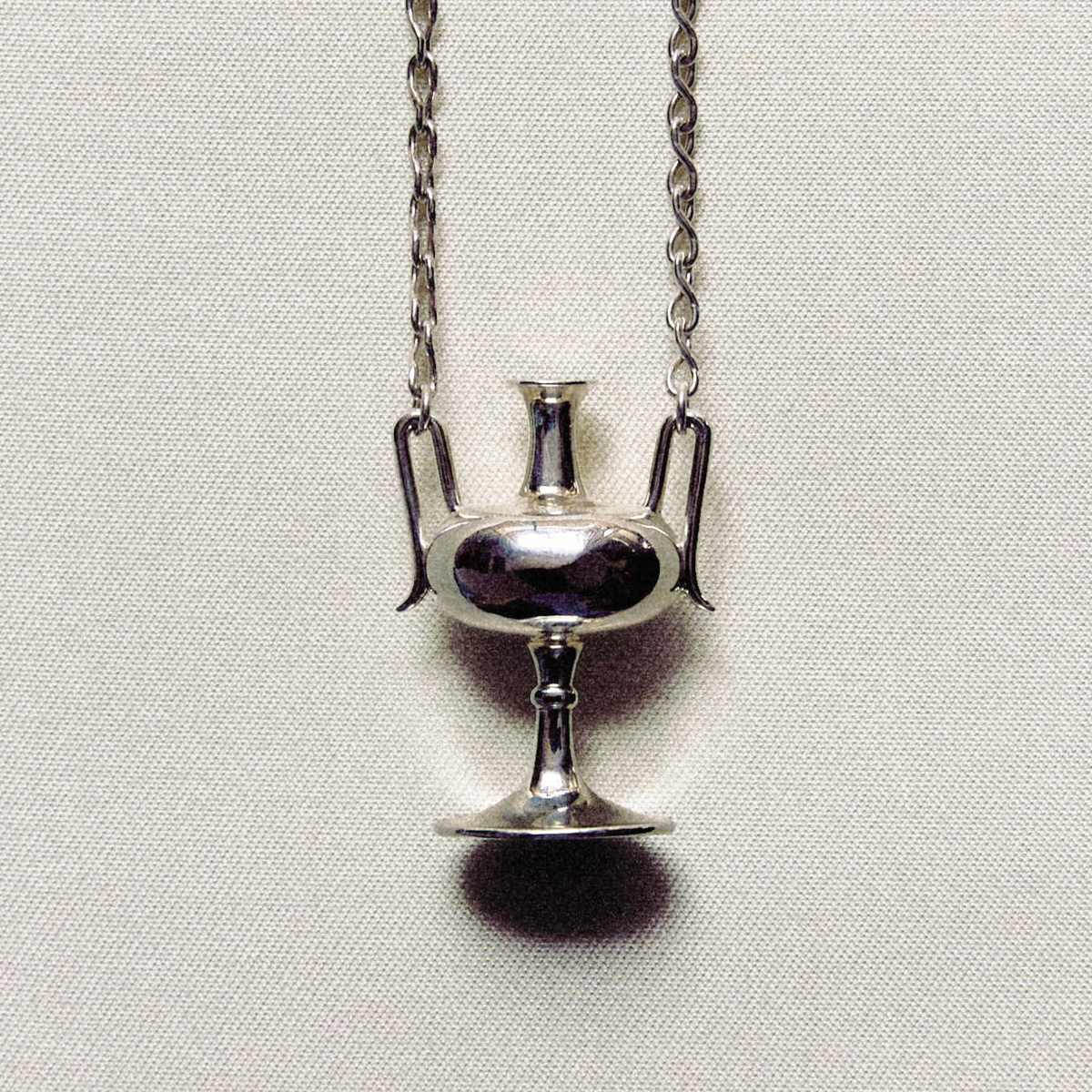 Mini Travel Vase necklace