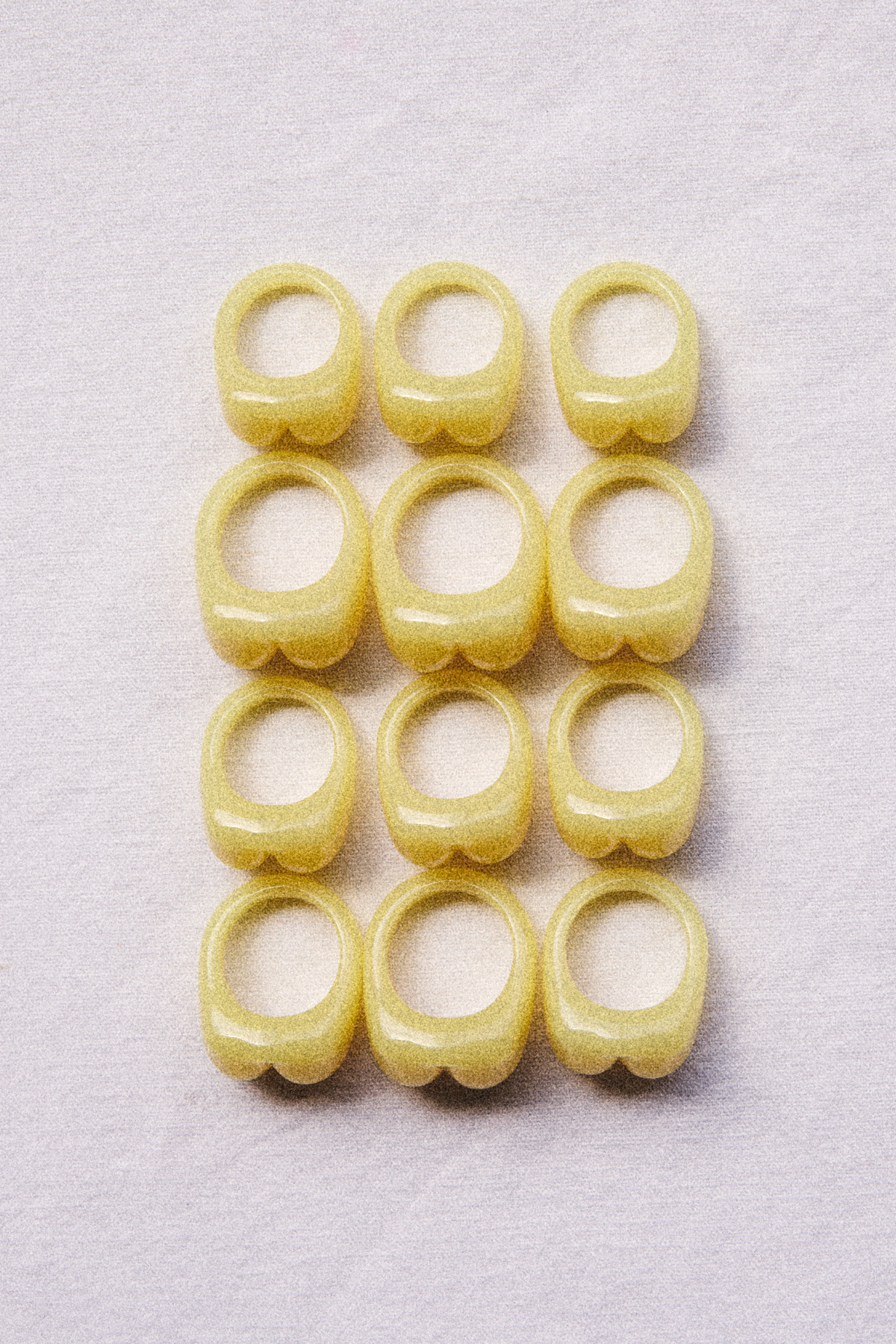 Marcellito ring in Butter