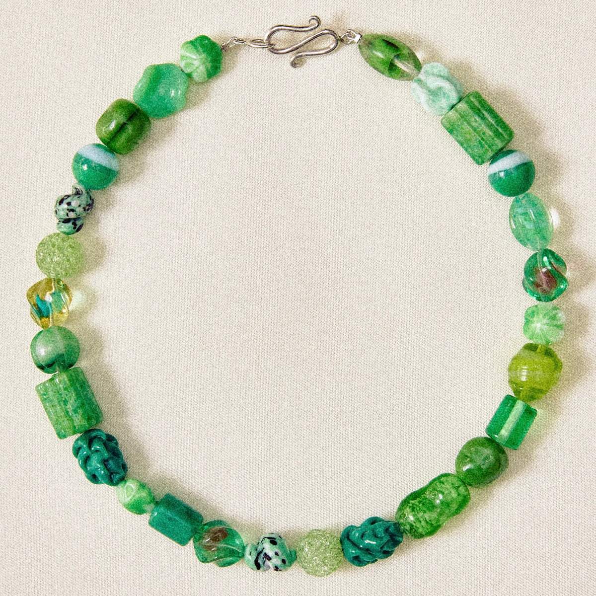 Dear Pomona necklace (green)