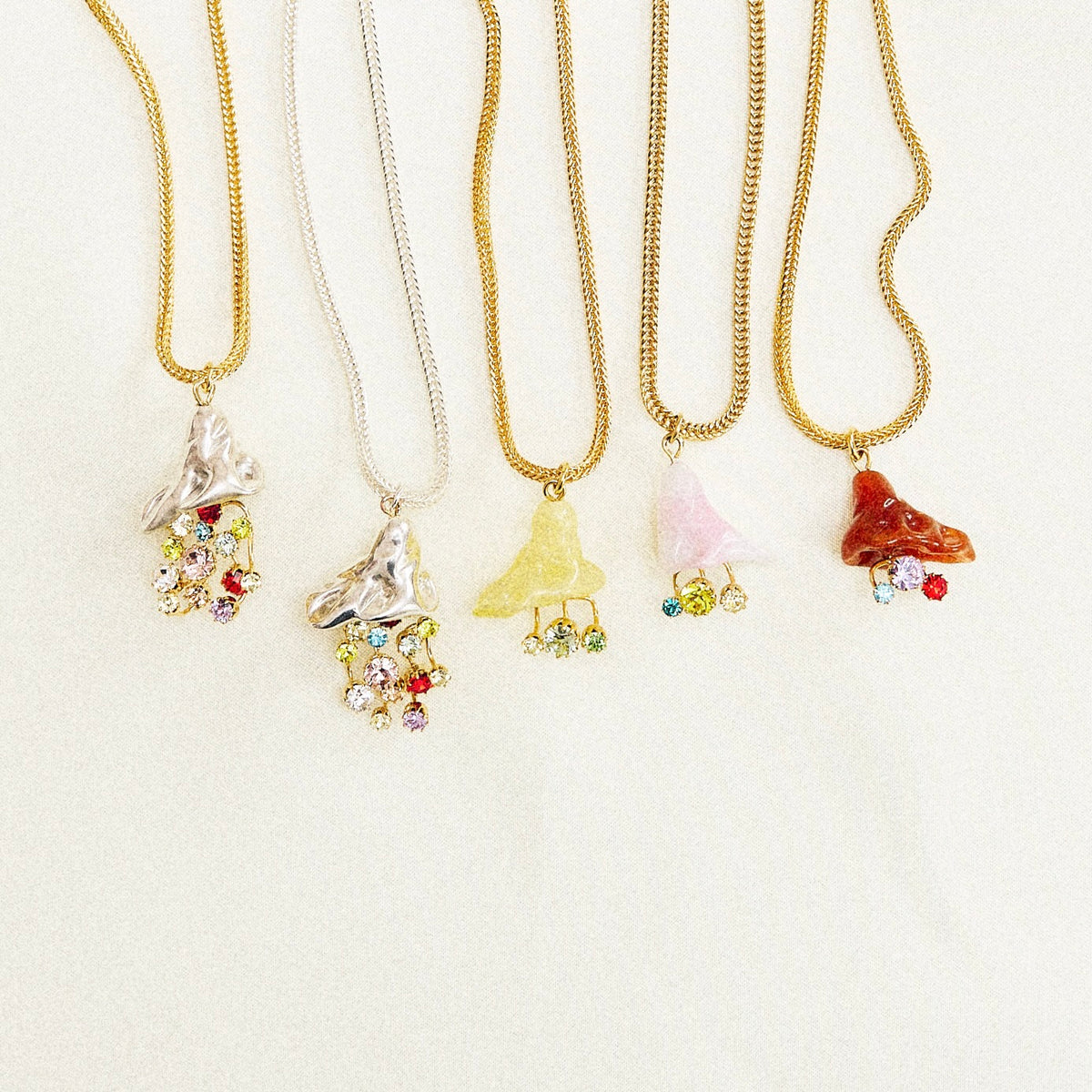 Mercure necklace in Yellow